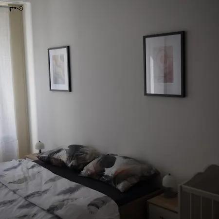 Perfect Family In Appartement Biel